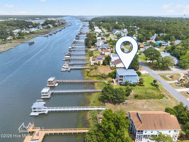 3808 E Yacht Drive, Oak Island, NC 28465