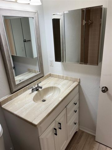 7206 8TH AVENUE NW, Bradenton, FL 34209