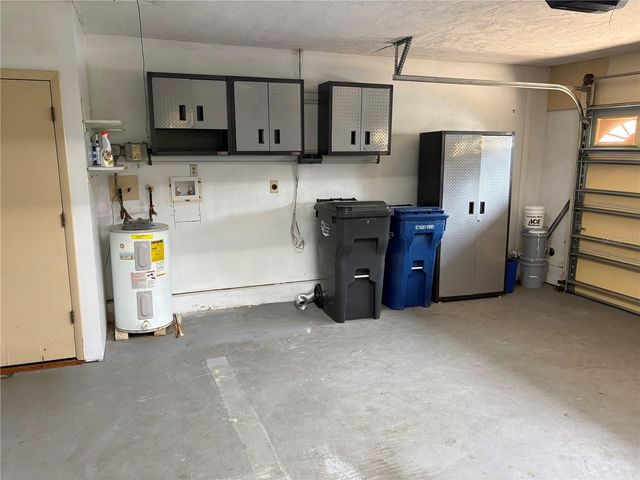 7206 8TH AVENUE NW, Bradenton, FL 34209