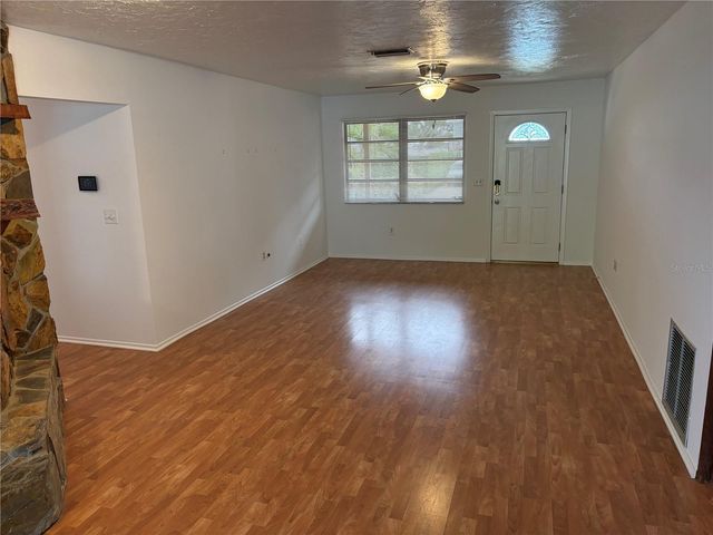 7206 8TH AVENUE NW, Bradenton, FL 34209