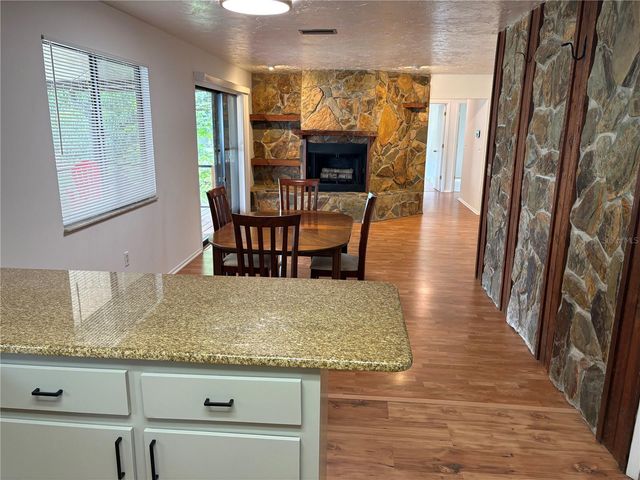 7206 8TH AVENUE NW, Bradenton, FL 34209