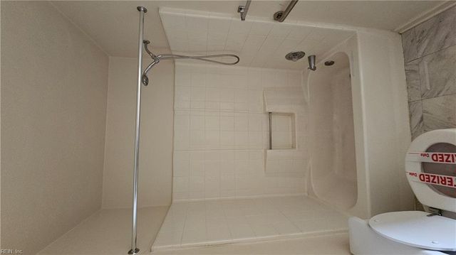 1913 Ravel DR, Virginia Beach, VA 23454