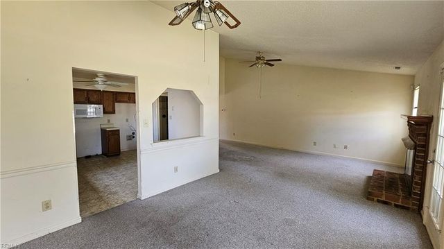 1913 Ravel DR, Virginia Beach, VA 23454