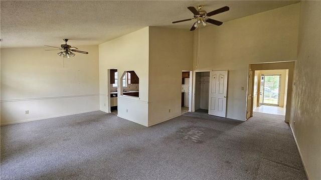 1913 Ravel DR, Virginia Beach, VA 23454