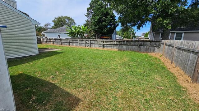1913 Ravel DR, Virginia Beach, VA 23454