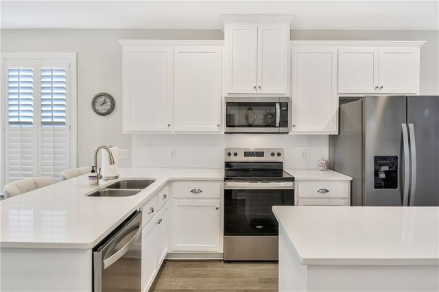 342 Peppertree Crossing Drive, Brunswick, GA 31525