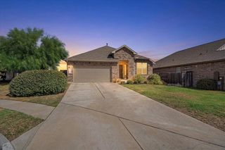 102 Patrick Herndon DR, Bastrop, TX 78602