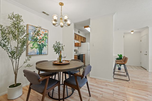 505 Oppenheimer Drive 504, Los Alamos, NM 87544