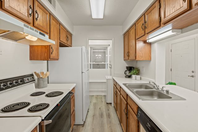 505 Oppenheimer Drive 504, Los Alamos, NM 87544