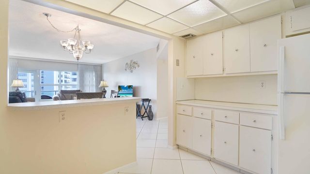 3550 Galt Ocean Drive 809, Fort Lauderdale, FL 33308