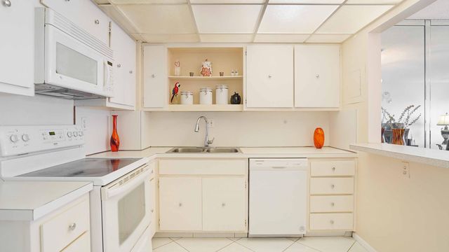 3550 Galt Ocean Drive 809, Fort Lauderdale, FL 33308