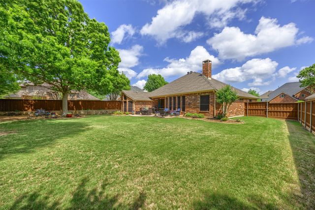 2400 Cardinal Way, Mckinney, TX 75072