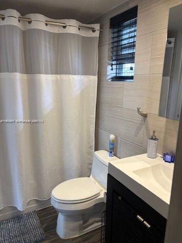 1893 S Ocean Dr 403, Hallandale Beach, FL 33009