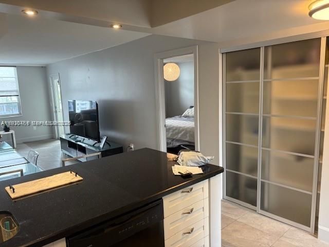 1893 S Ocean Dr 403, Hallandale Beach, FL 33009