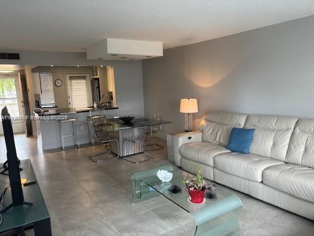 1893 S Ocean Dr 403, Hallandale Beach, FL 33009