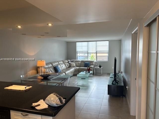 1893 S Ocean Dr 403, Hallandale Beach, FL 33009