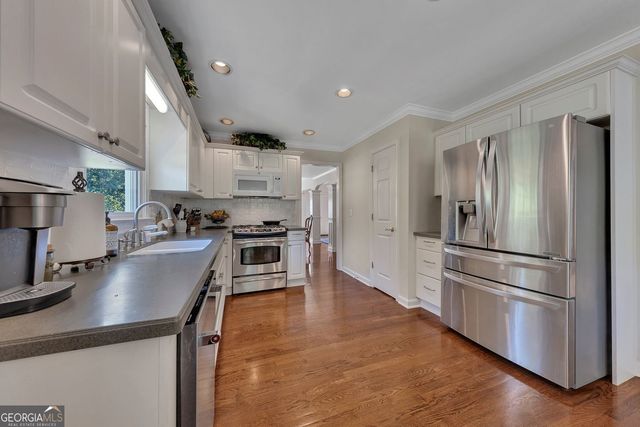 1216 Commonwealth Avenue SW, Marietta, GA 30064
