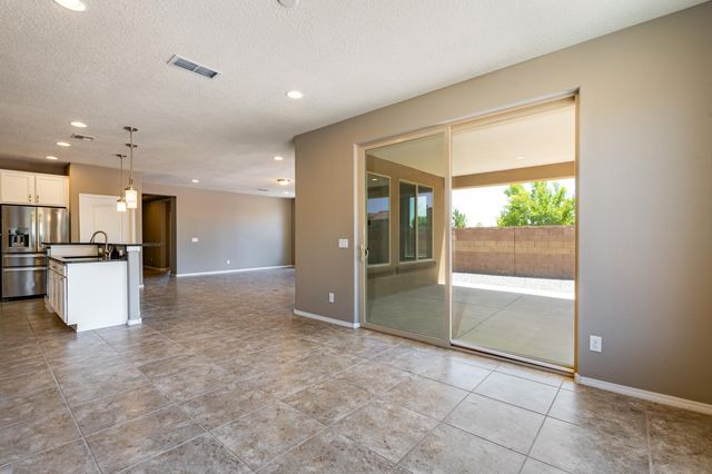 2301 Granite Mountain Loop NW, Albuquerque, NM 87120