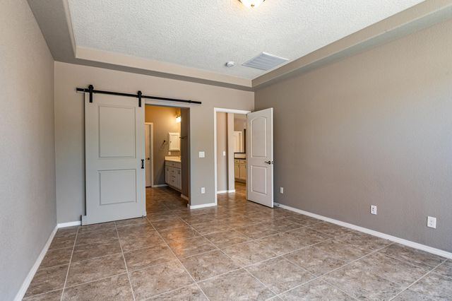 2301 Granite Mountain Loop NW, Albuquerque, NM 87120