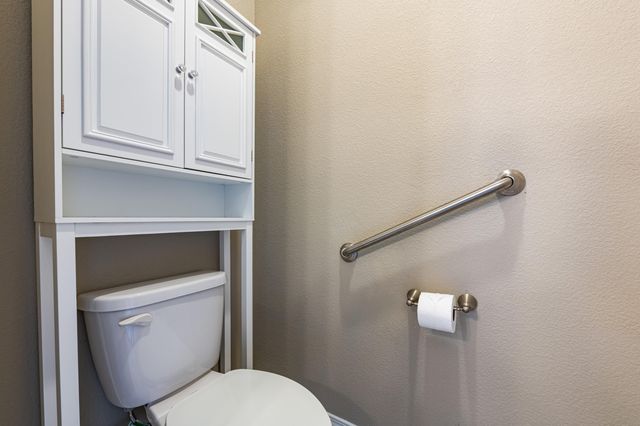 2301 Granite Mountain Loop NW, Albuquerque, NM 87120