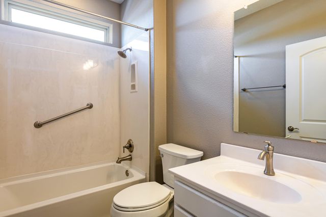 2301 Granite Mountain Loop NW, Albuquerque, NM 87120