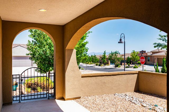 2301 Granite Mountain Loop NW, Albuquerque, NM 87120