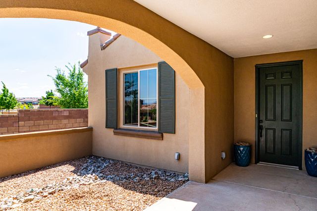 2301 Granite Mountain Loop NW, Albuquerque, NM 87120
