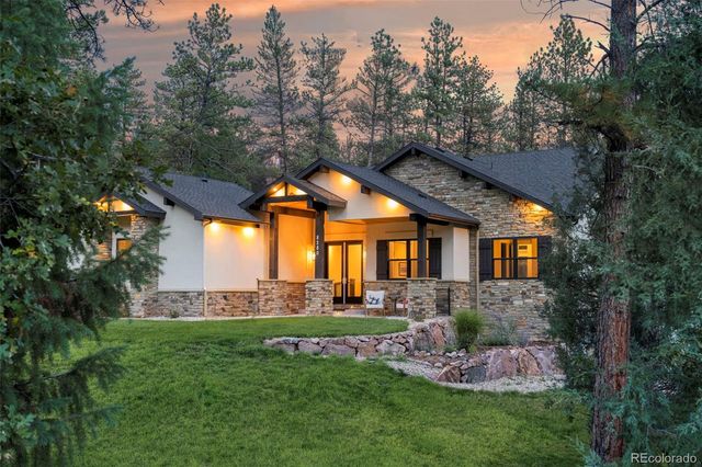 8280 Bannock Drive, Larkspur, CO 80118