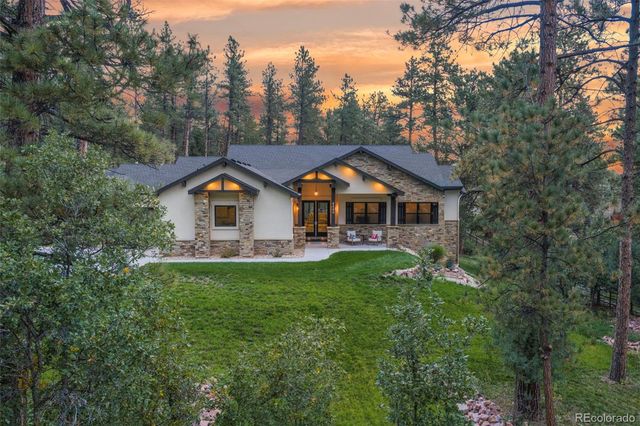 8280 Bannock Drive, Larkspur, CO 80118