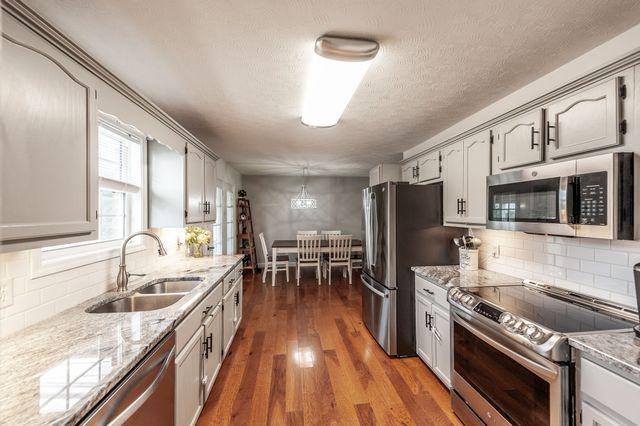 1051 Pinnacle Way, Castalian Springs, TN 37031