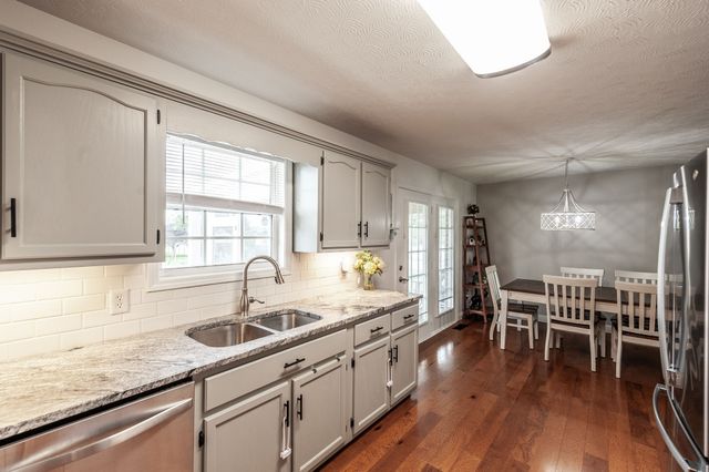 1051 Pinnacle Way, Castalian Springs, TN 37031