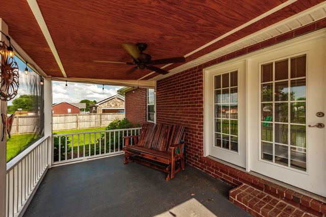 1051 Pinnacle Way, Castalian Springs, TN 37031