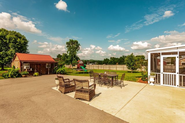 1051 Pinnacle Way, Castalian Springs, TN 37031