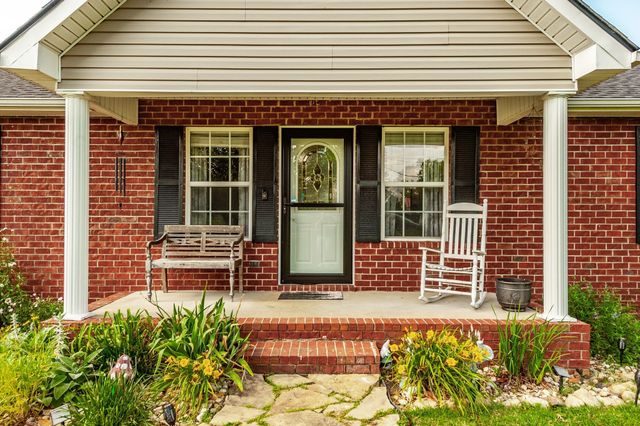 1051 Pinnacle Way, Castalian Springs, TN 37031