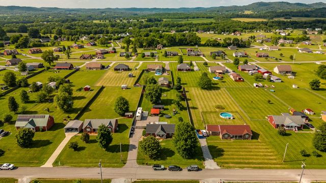 1051 Pinnacle Way, Castalian Springs, TN 37031