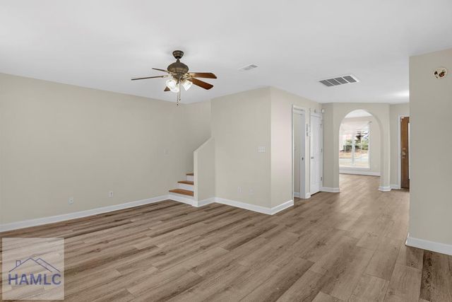 102 Egrets Way Lane, Richmond Hill, GA 31324