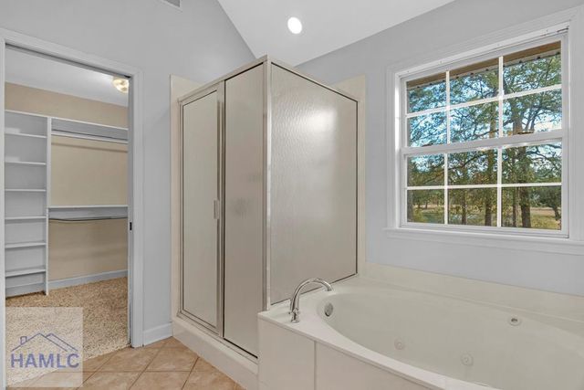 102 Egrets Way Lane, Richmond Hill, GA 31324