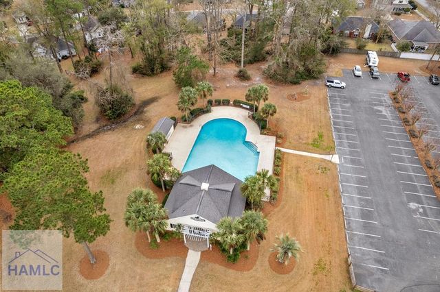 102 Egrets Way Lane, Richmond Hill, GA 31324