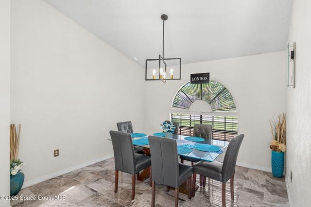 1092 Itzehoe Avenue NW, Palm Bay, FL 32907