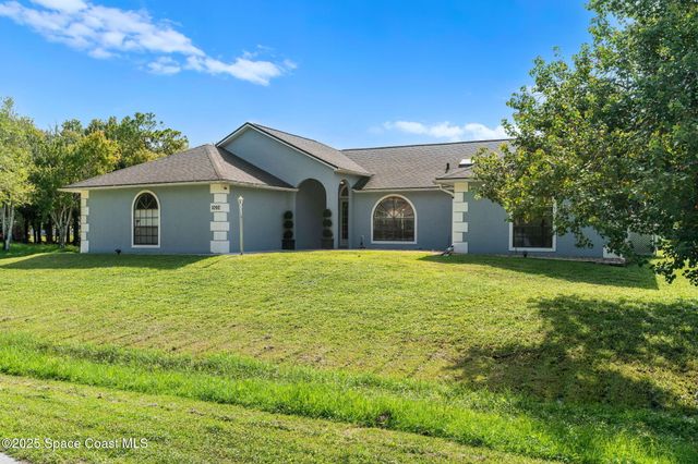 1092 Itzehoe Avenue NW, Palm Bay, FL 32907
