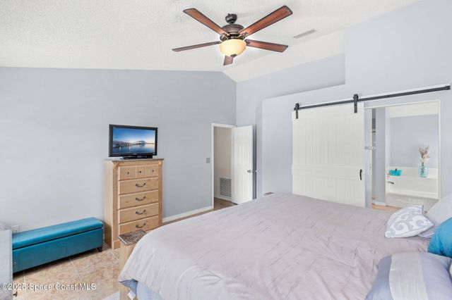 1092 Itzehoe Avenue NW, Palm Bay, FL 32907