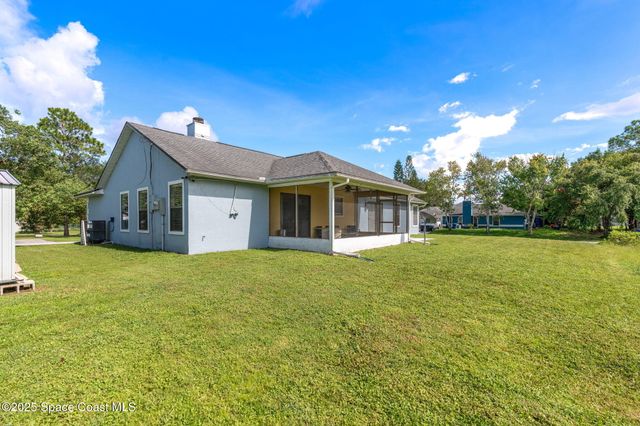 1092 Itzehoe Avenue NW, Palm Bay, FL 32907