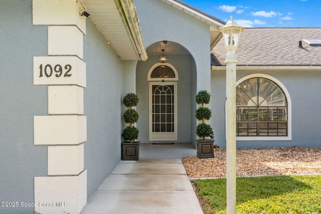 1092 Itzehoe Avenue NW, Palm Bay, FL 32907