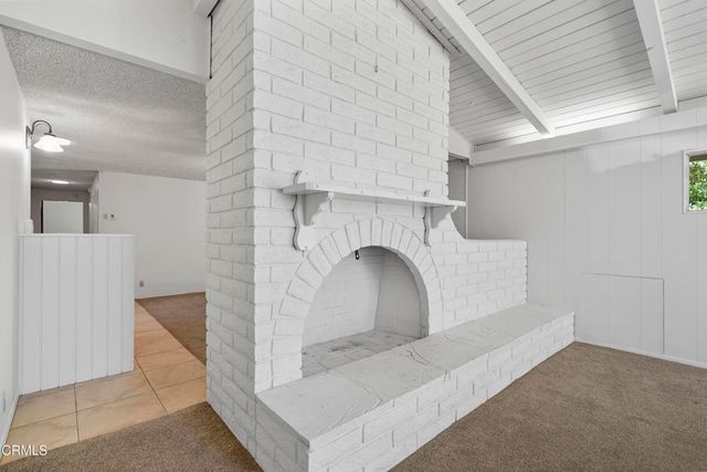 871 Oak Avenue, Fillmore, CA 93015