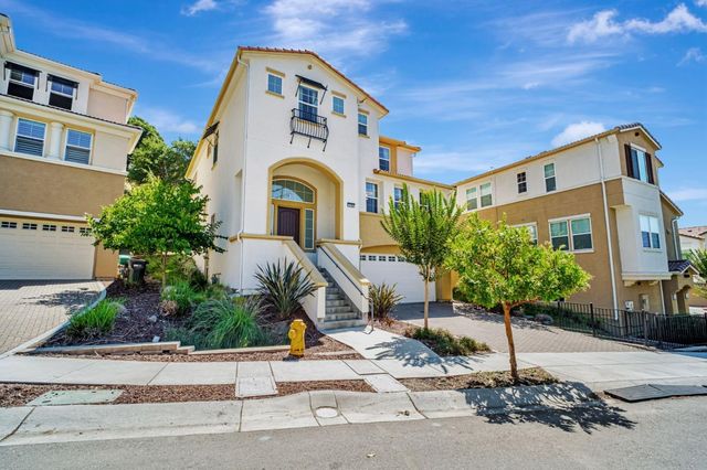 2703 Tribune Avenue, Hayward, CA 94542