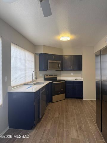 321 E Fieldcrest Lane, Tucson, AZ 85737