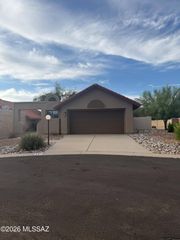 321 E Fieldcrest Lane, Tucson, AZ 85737