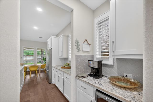 135 Currydale Way, Tomball, TX 77375