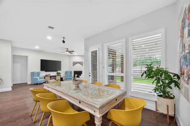 135 Currydale Way, Tomball, TX 77375