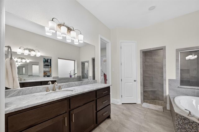 135 Currydale Way, Tomball, TX 77375